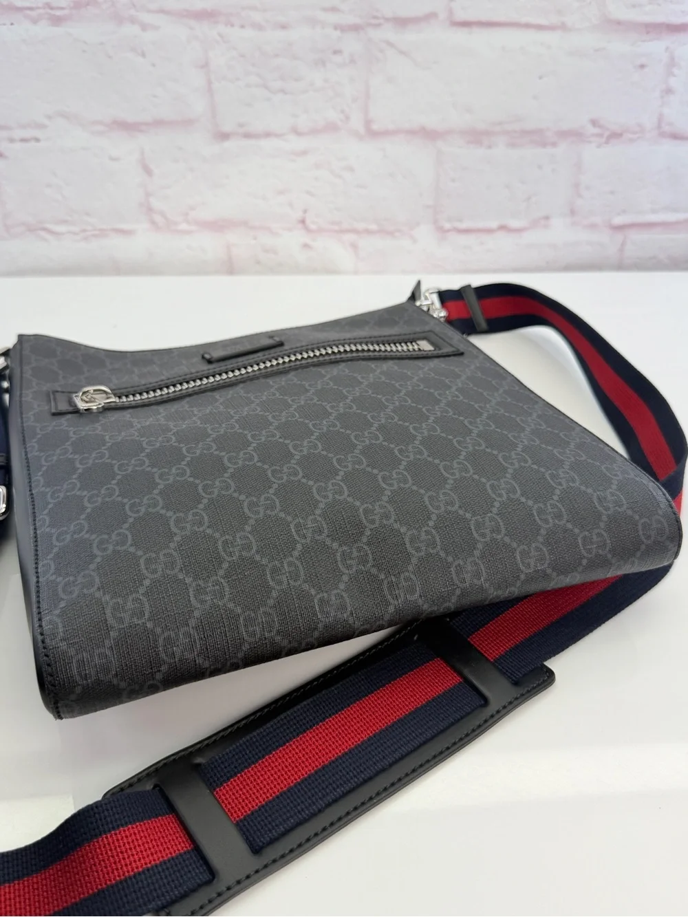 Authentic GUCCI Black GG Supreme Coated Canvas Flat Messenger Bag